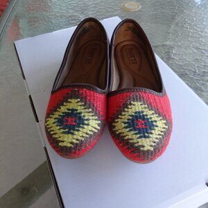 Born Giselle slip on flats size 6M leather & woven fabric padded insole colorful